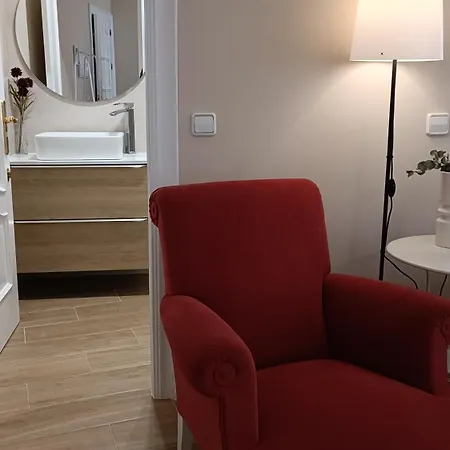 Apartment Ciudad Del Encaje 1
